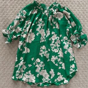 Sienna Sky Green and Cream Floral Top